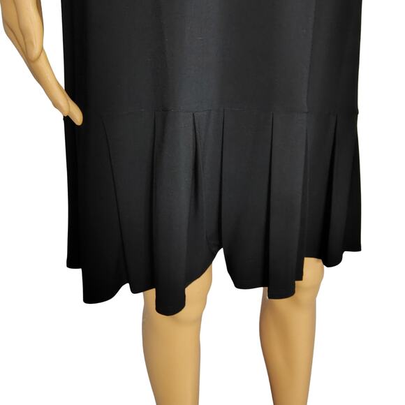 Black  Metallic Embellished VNeck Flapper Inspired Pleat Hem Drop Waist Dress - Picture 5 of 11